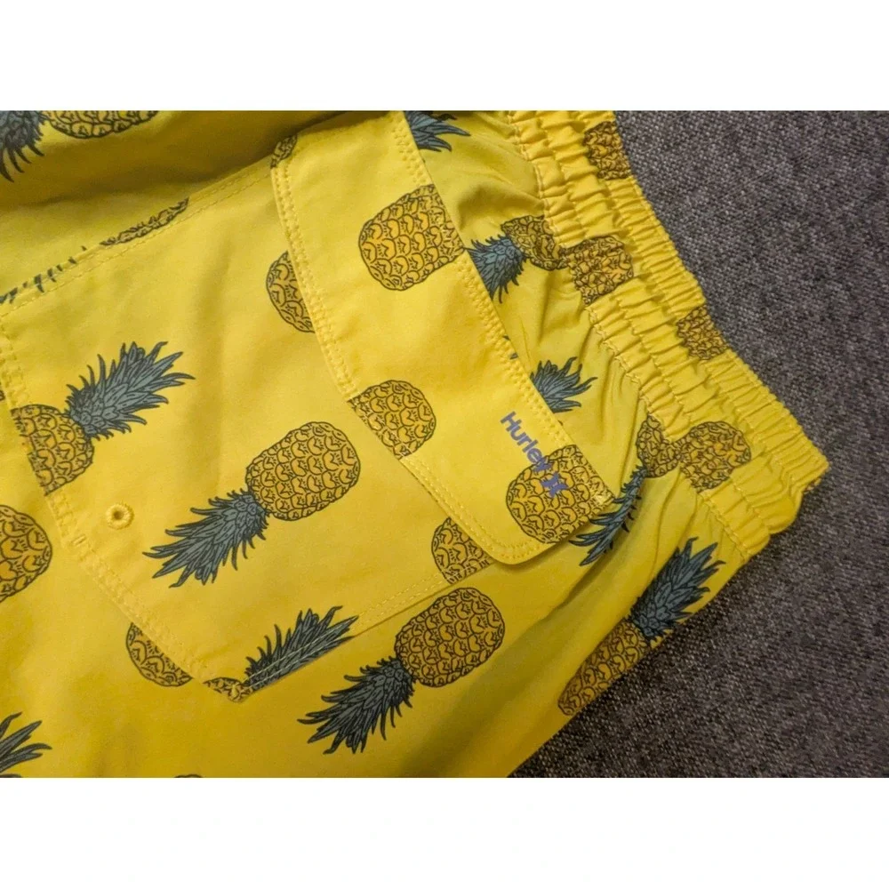 Hurley Men's Swim Board Shorts Size XL Trunks Yellow Pineapple Logo Pattern